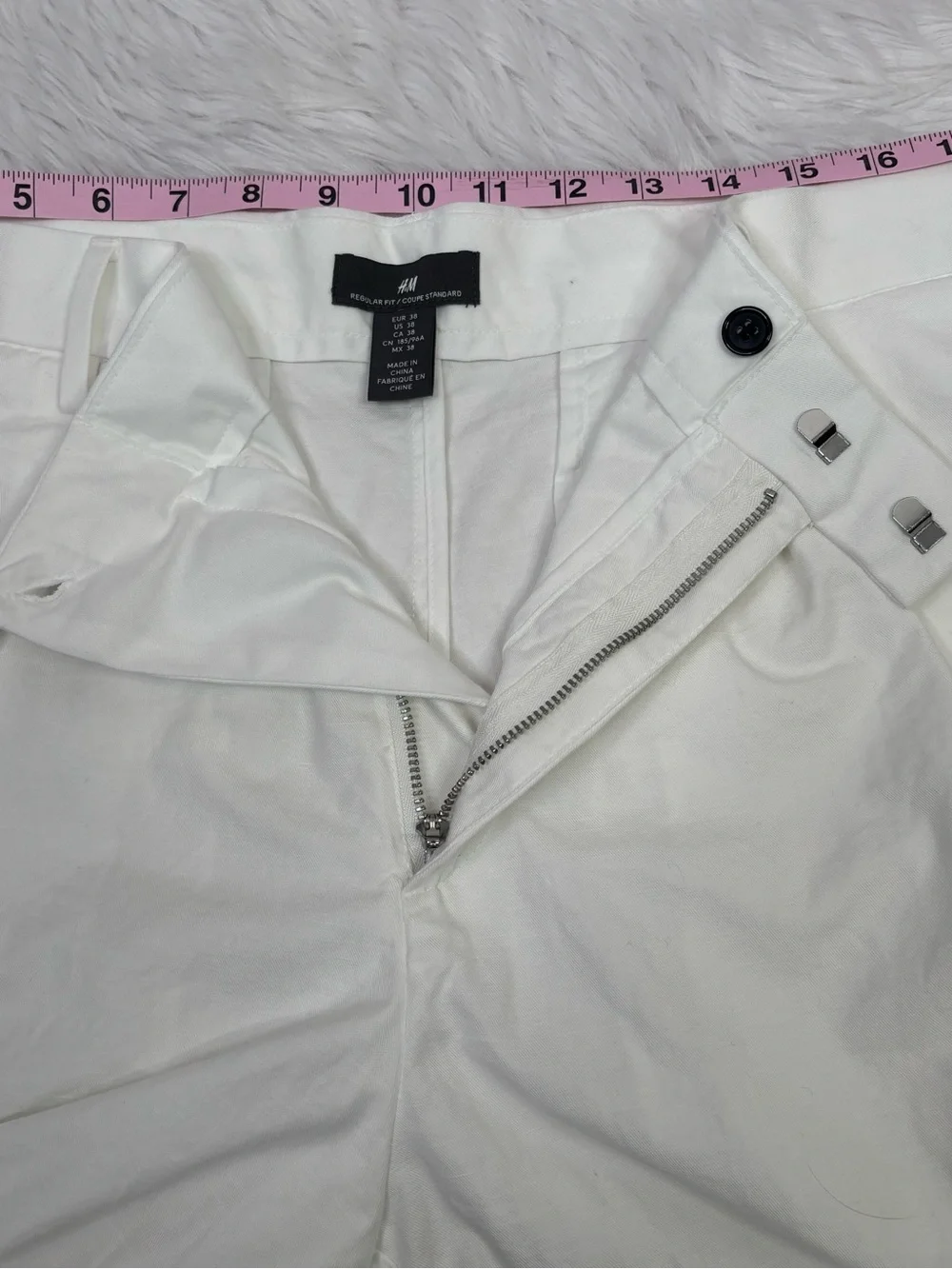 H&M Men’s Regular Fit White Cuffed Trousers Pants Size 38 Pleated 39x28” Slacks